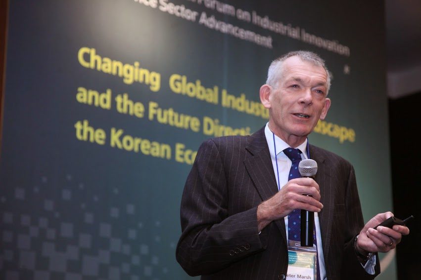 peter-kdi-event-speaking-korea-high-res-4090890